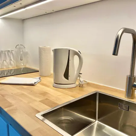 Feine Im Dg Fuer 3 Am Tegernsee Apartman *
