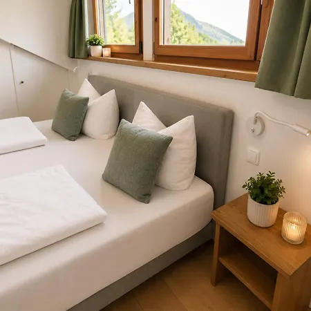 Feine Im Dg Am Tegernsee #16 *